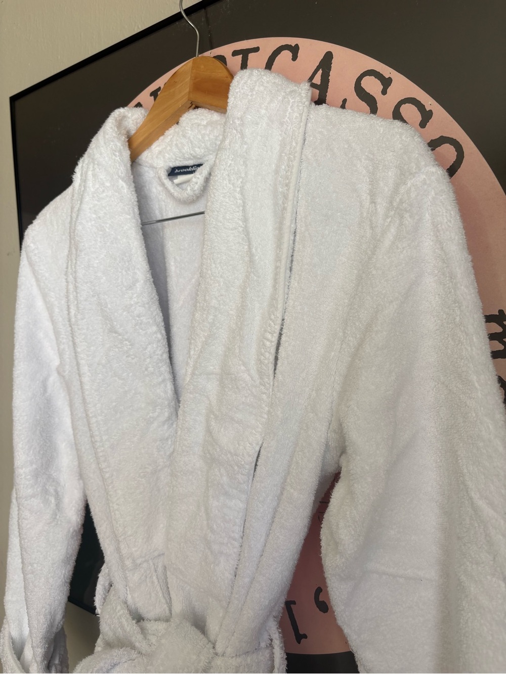 Brooklinen White Robe - Picture 9 of 10